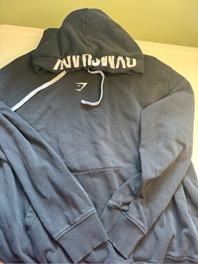 Gymshark Men’s Black Pullover Hoodie-L